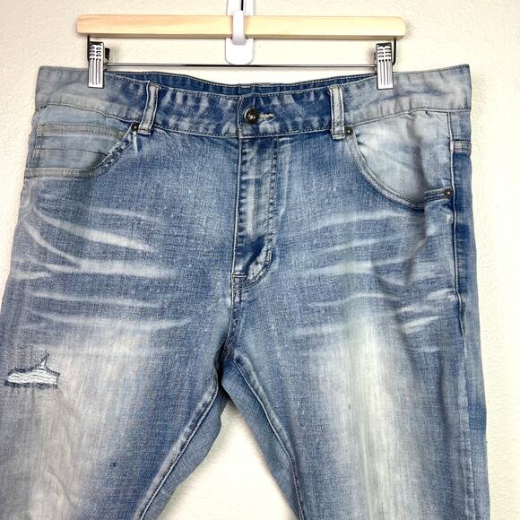 Smoke Rise Jeans Mens Size 38x32 Distressed Ripped Light Wash Slim Fit Denim - Picture 3 of 13